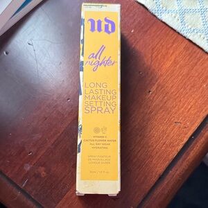 Urban Decay All Nighter Makeup Setting Spray - original formula